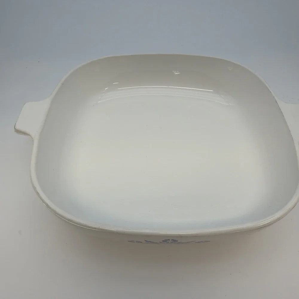 VINTAGE CORNING WARE CORNFLOWER 10x10x2‎ casserole dish